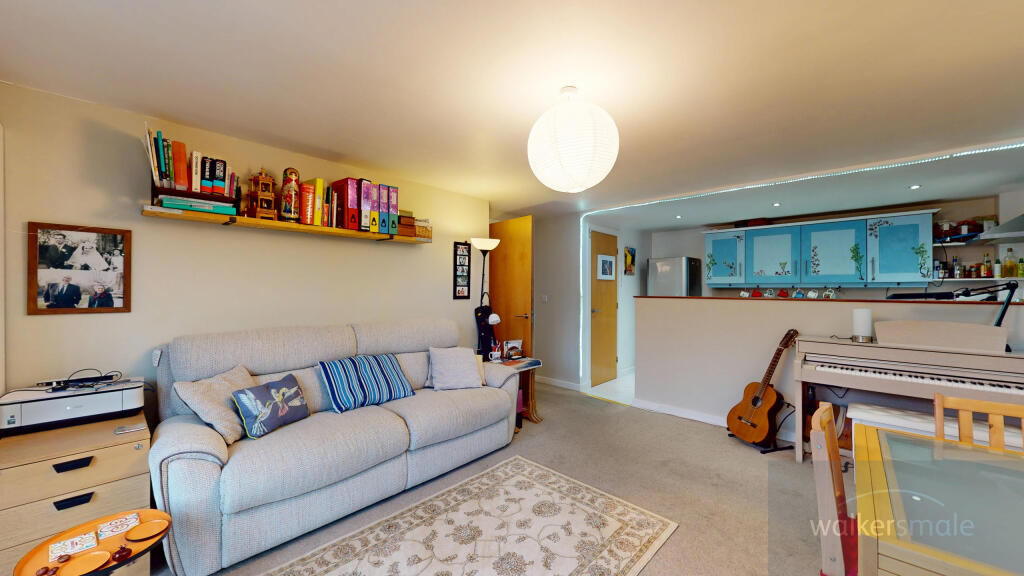 Flat-7-Woodside-Court-11192025_204002