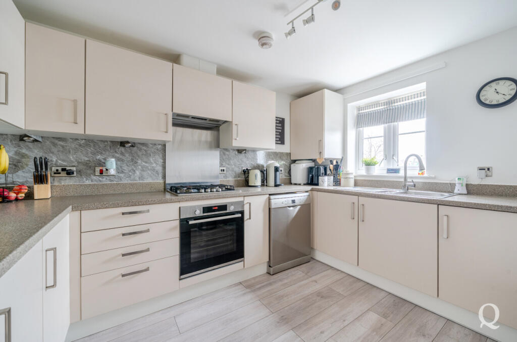 9e3b444a-0128-401...