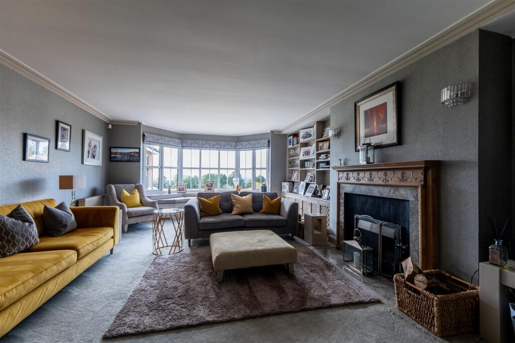 Hill Farm House-072.jpg