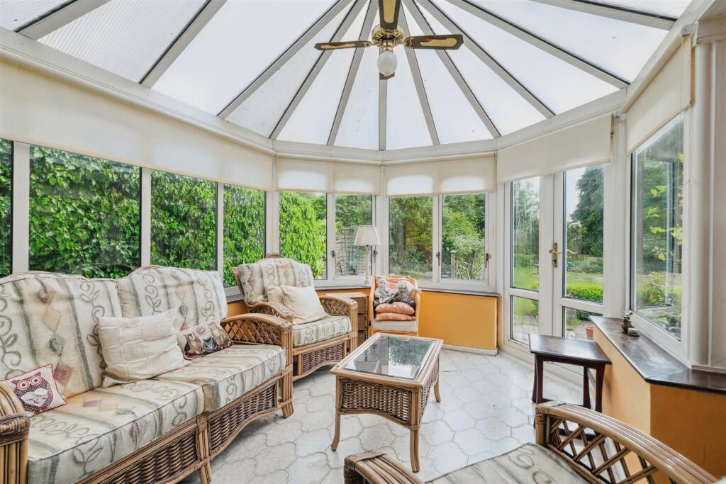 Claredon Cottage_36.jpg