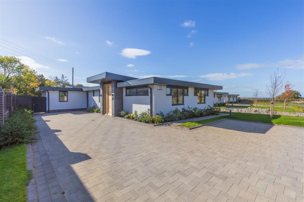 8666547-exterior01.jpg