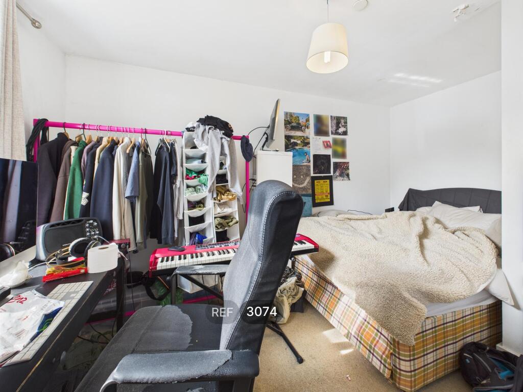 Bedroom 4