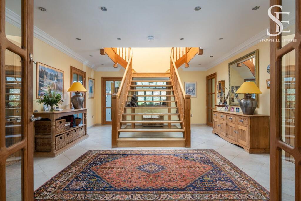 Bifurcated Staircase