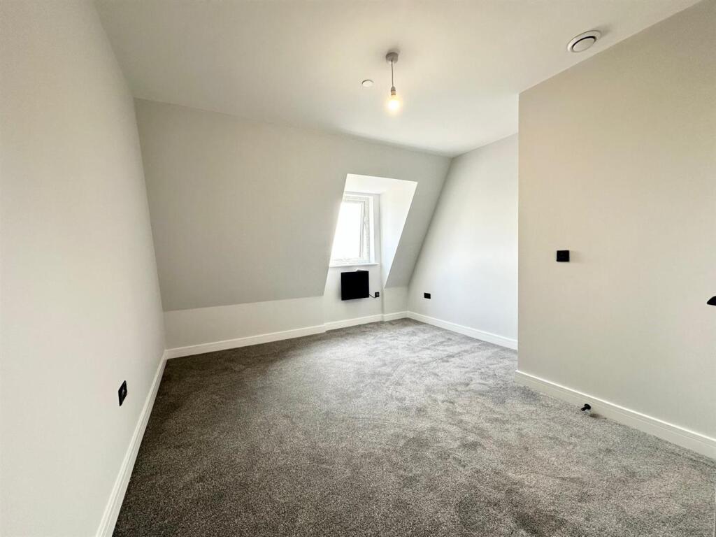 WhatsApp Image 2025-06-20 at 11.07.43.jpeg