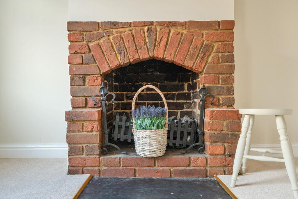 1392827-33-694954...