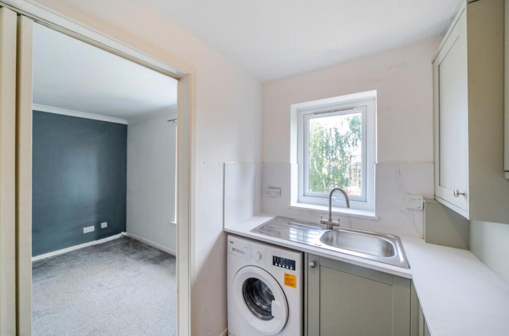 1336506-17-689b66c503bd3