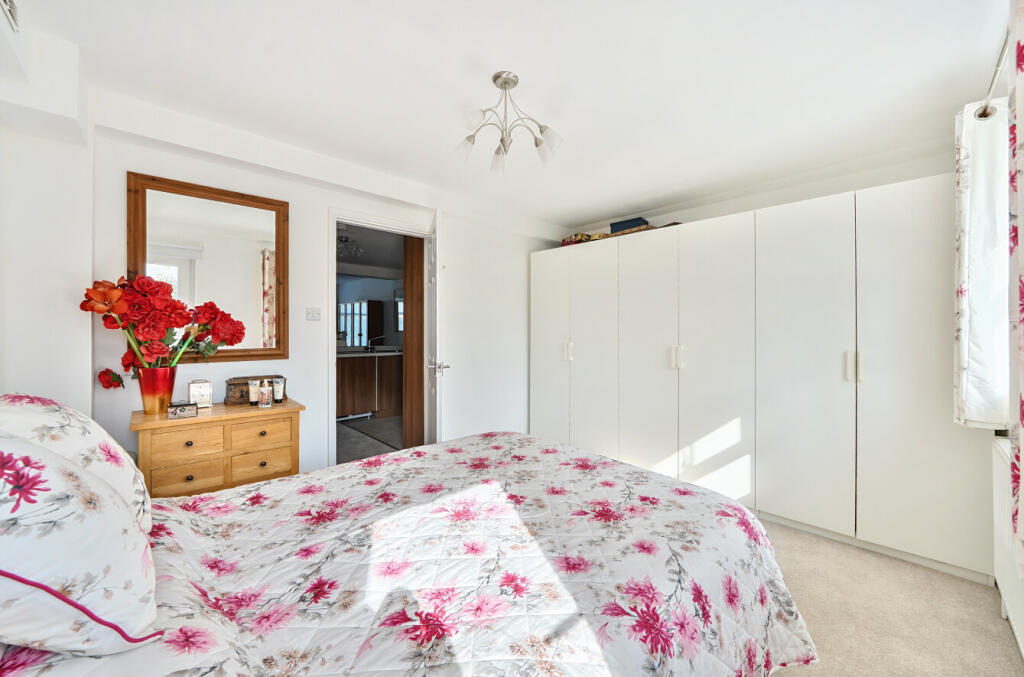 1326371-21-6887a202a2acb