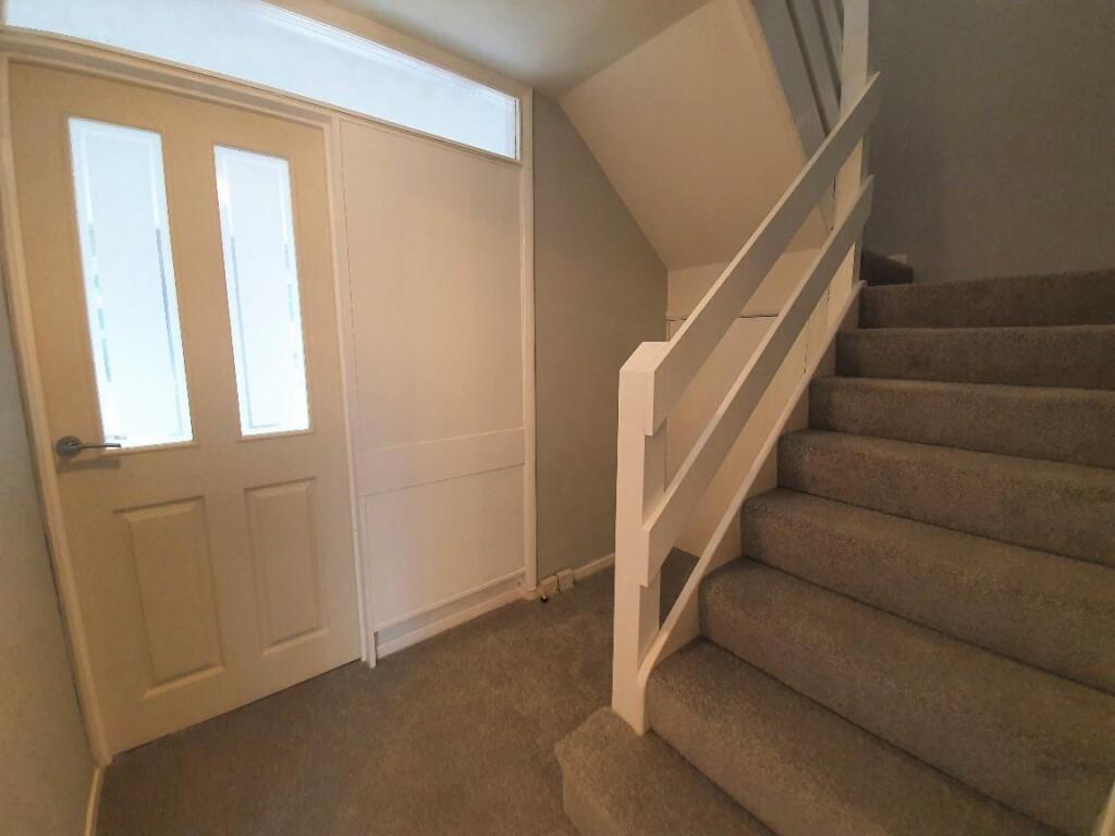 Dorchester Way, Clifford Park - Hallway.jpg