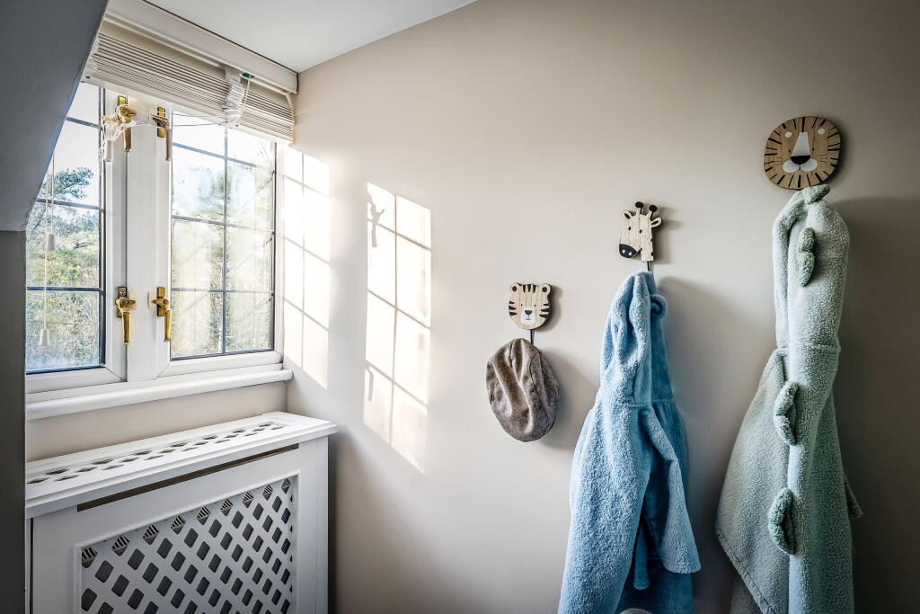 3-Uckfield-Cottage-5