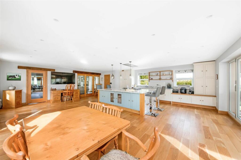 LIVING DINING KITCHEN