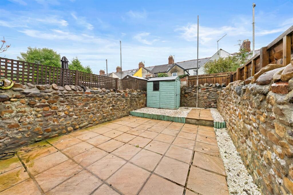 Treharris Street (1).jpeg