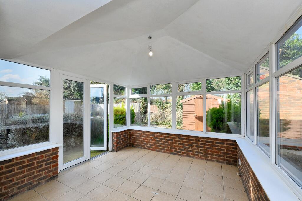 42 The Crescent, St Ives, Cambridgeshire, PE27 6TA