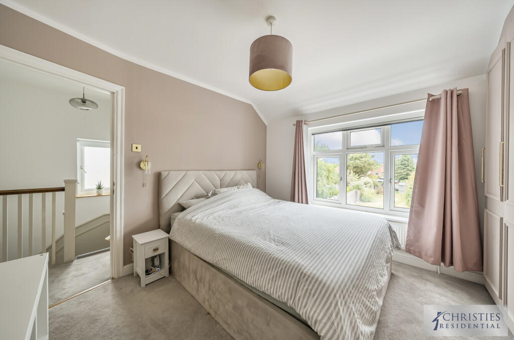 06d35235-32a3-4ccc-84ee-1501429e03e7