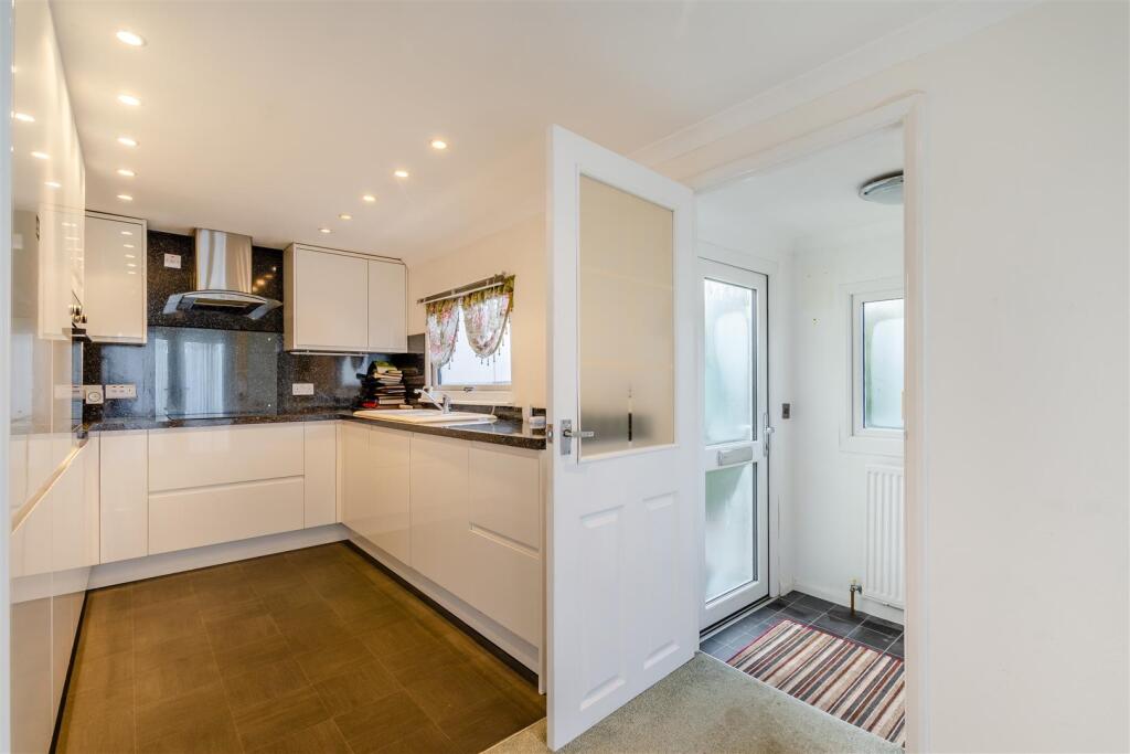 Lounge/Kitchen/Dining Area