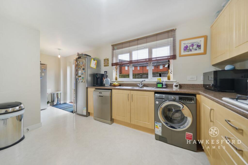 George Walk, Sittingbourne - Kitchen/breakfast room