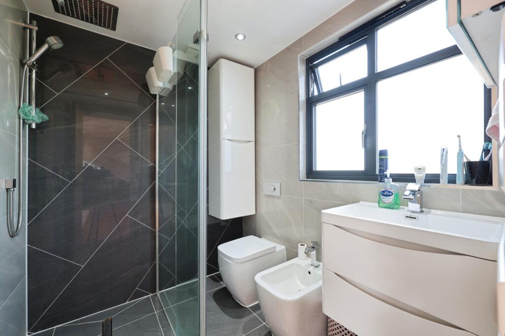 En-suite Shower Room