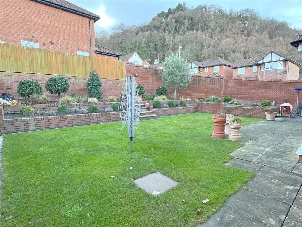 Garden View 2
