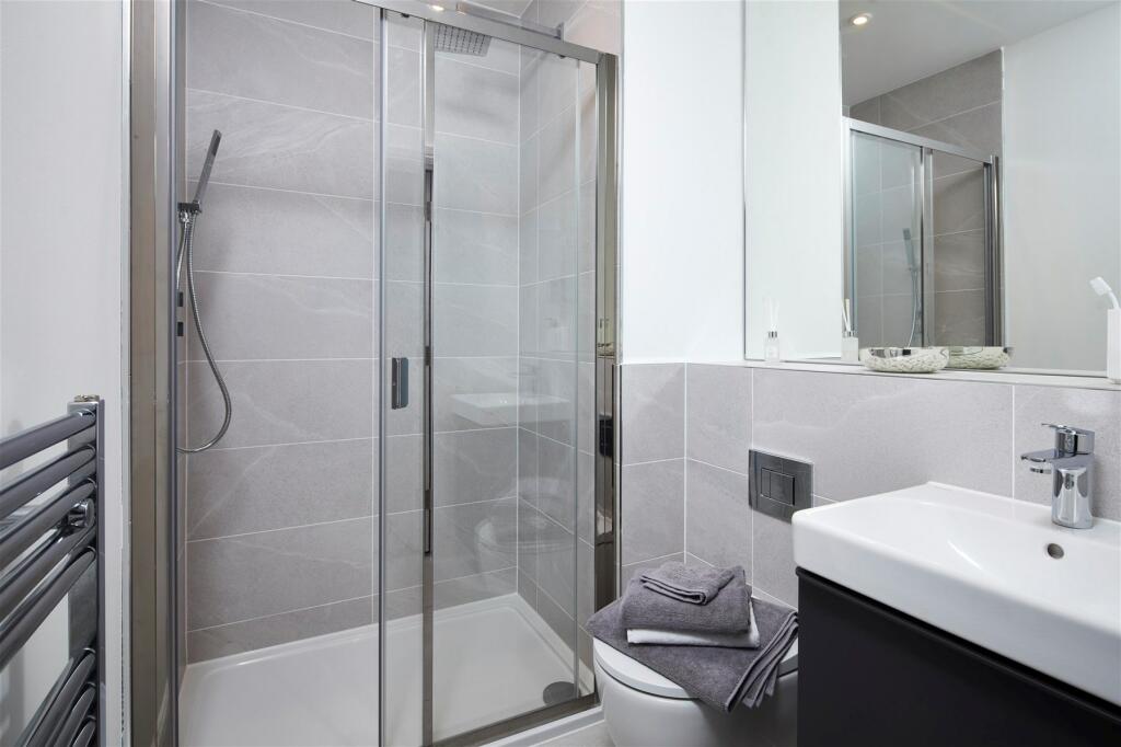 En-Suite Shower Room
