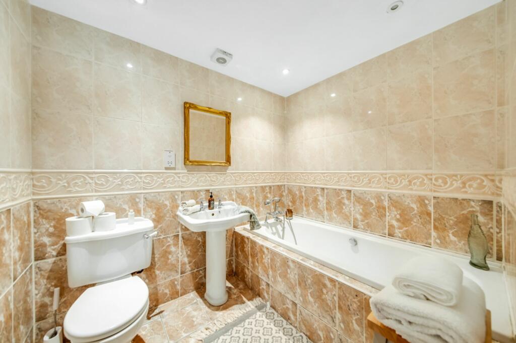 HOUSE BATHROOM