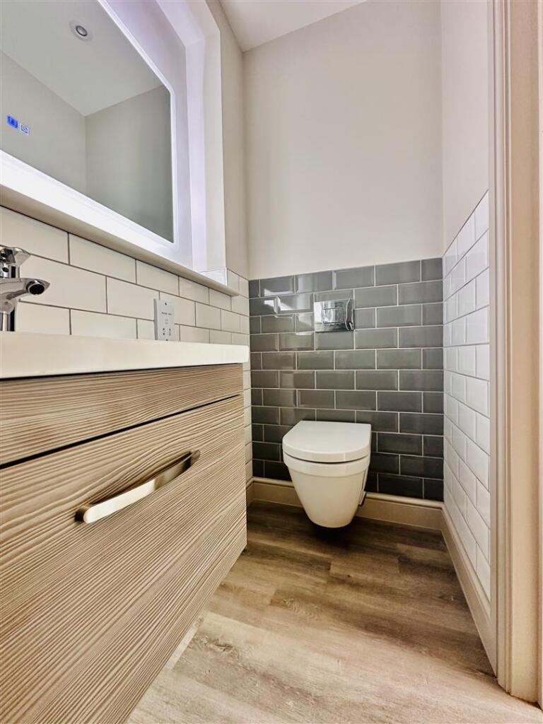 En-Suite Shower Room