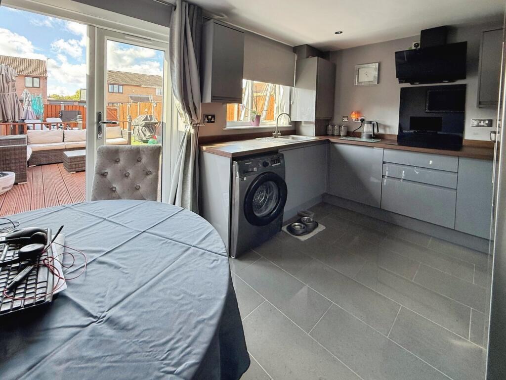 Kitchen / Diner