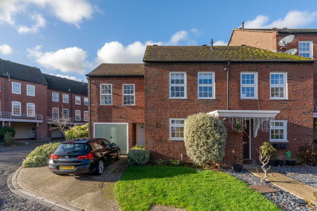 Post Lane, Twickenham, TW2