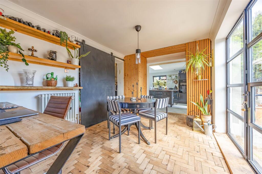 Breakfast Room/Office