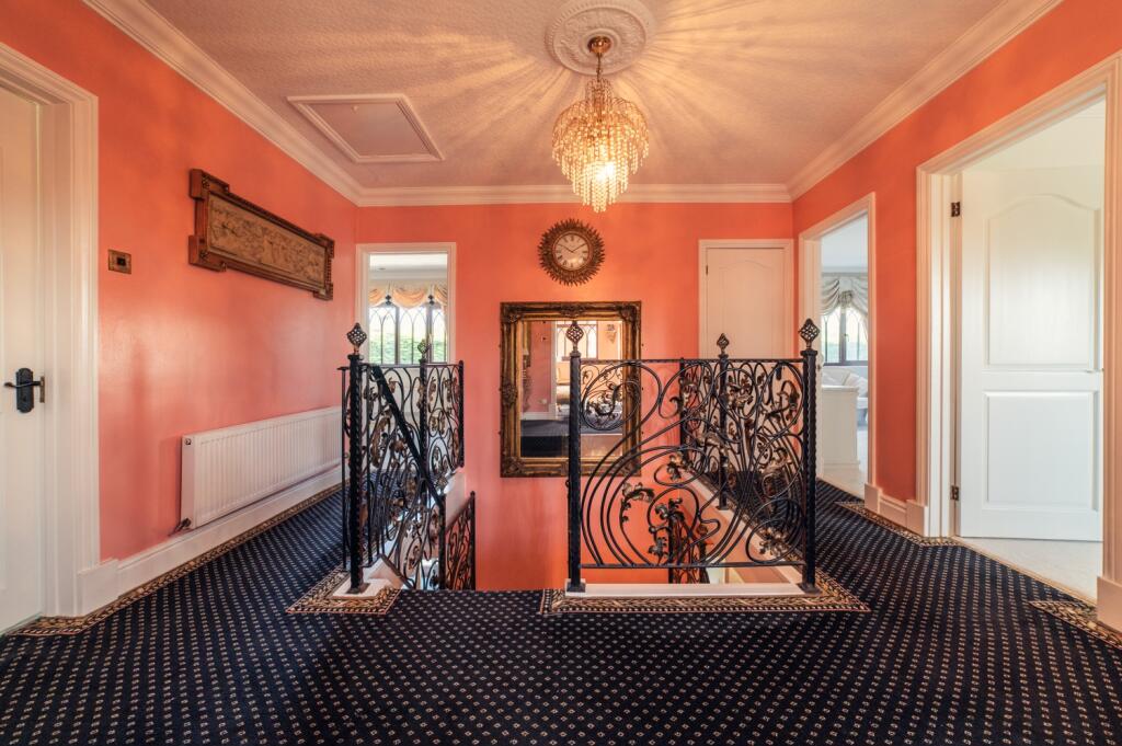 Award-winning Media team on EVERY Listing_4