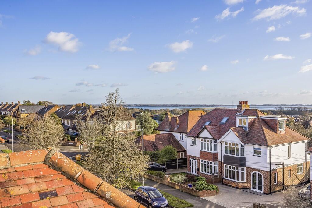 13 Grant Road, Fa...