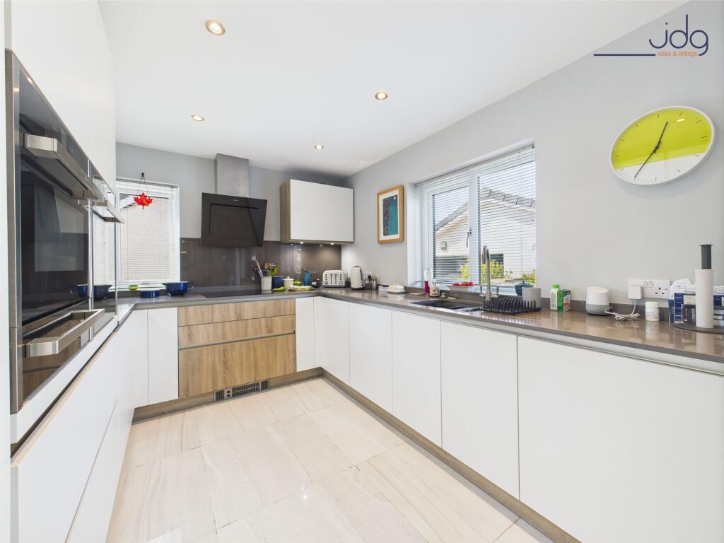 German-designed Keller kitchen diner