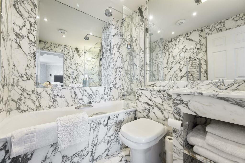 110 Moriconium Quay-8.jpg