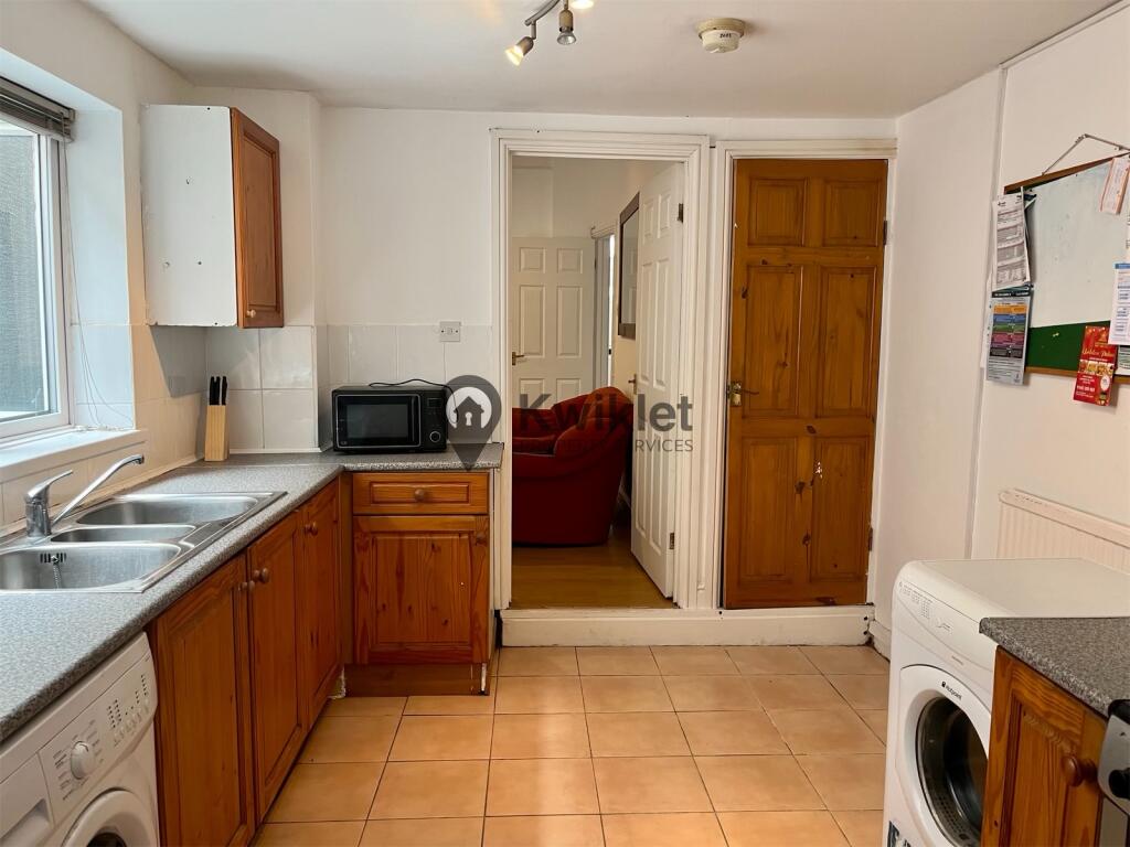 eZy Watermark_25-07-2023_06-38-34-4590am