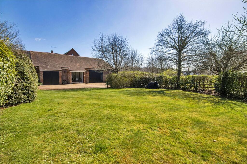 Garden &amp; Outbuilding