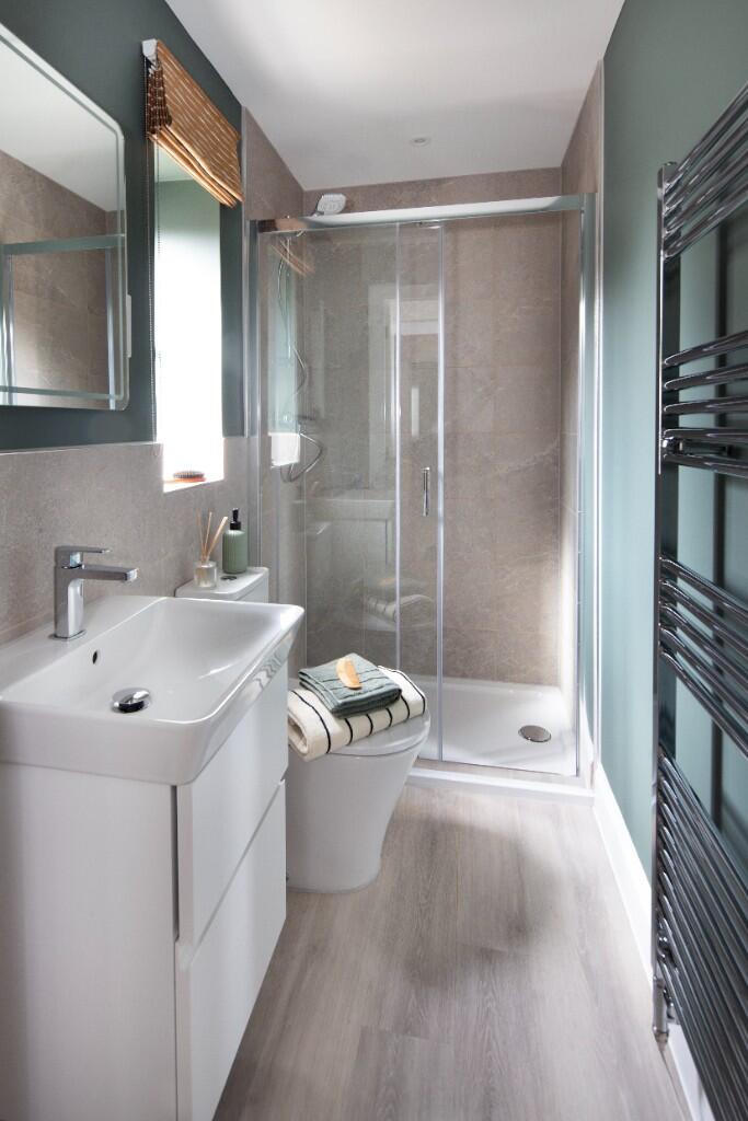 Show home ensuite