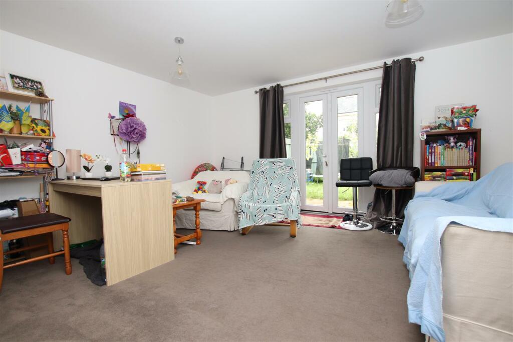 Living Room - current .JPG