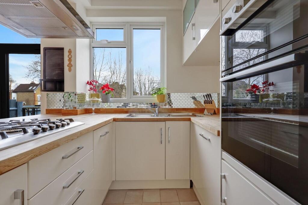04-1914JHPropWpen - 48 Anerley Park - 10-medium.jp