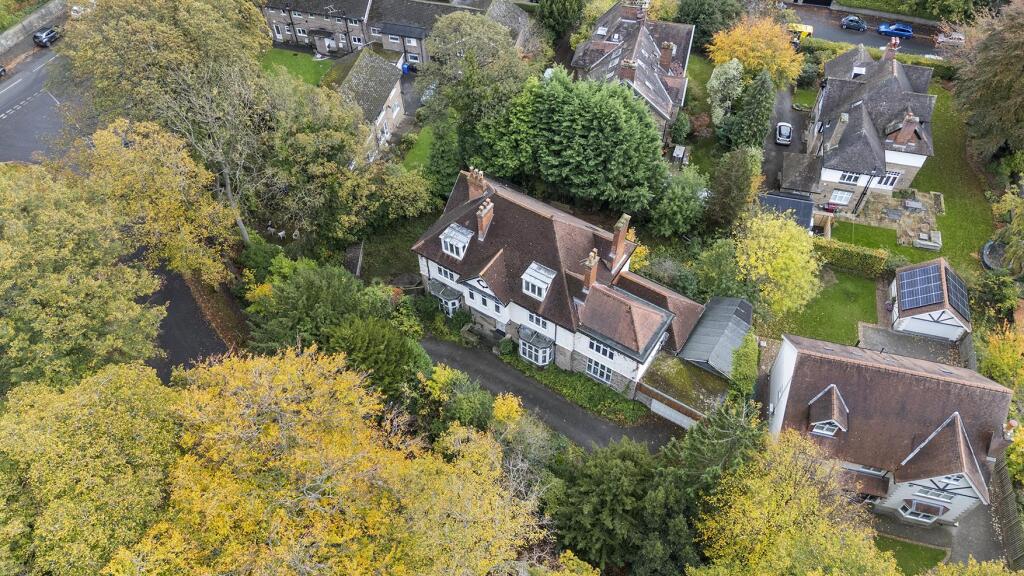 3 Encliffe Grove Ave, Sheffield 59_297.jpg