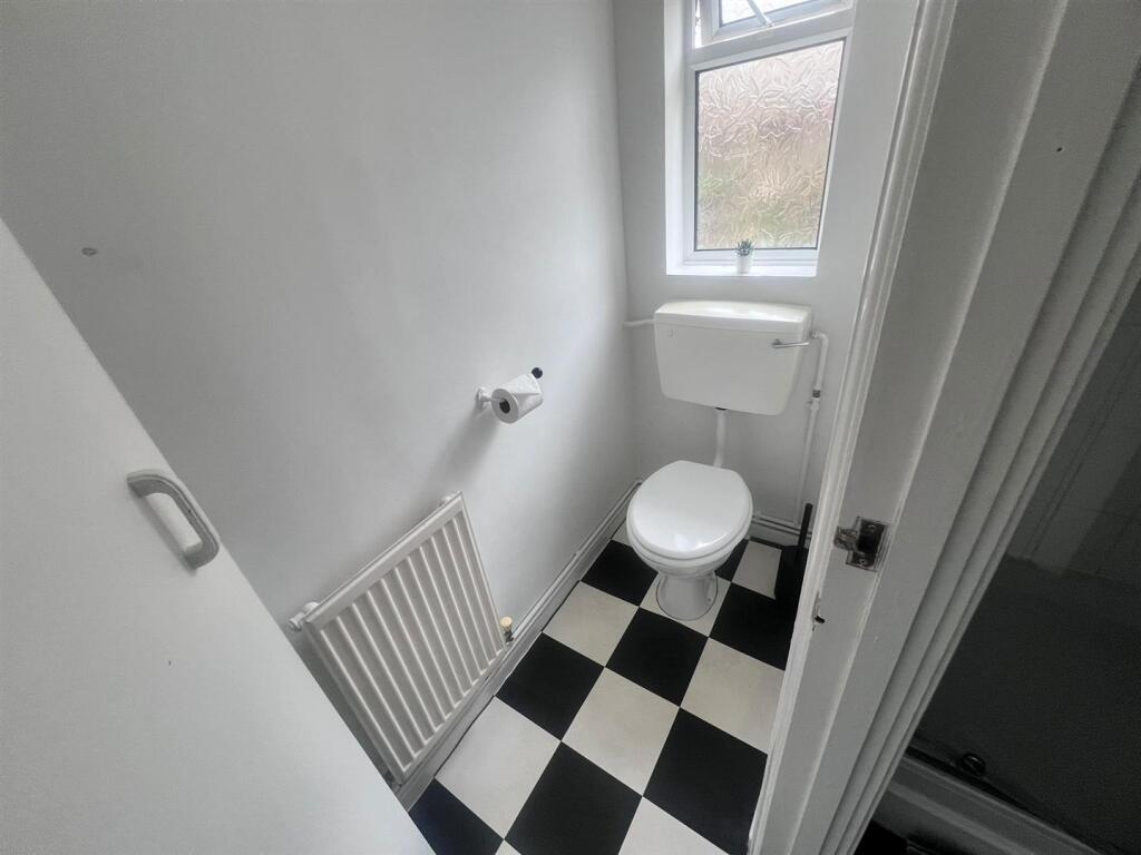 wc.jpg