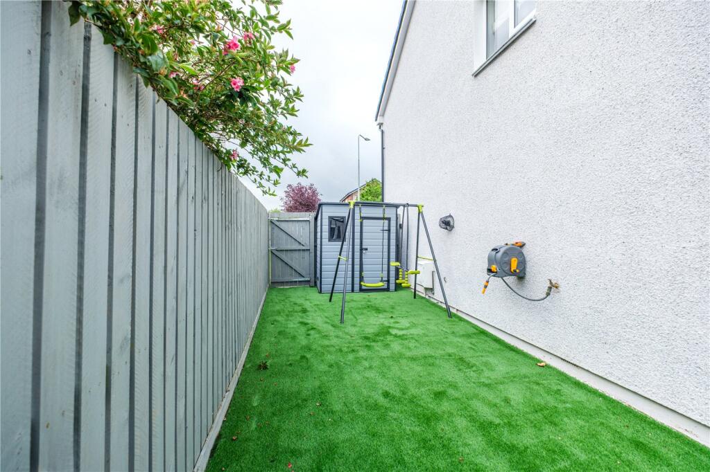 Side garden