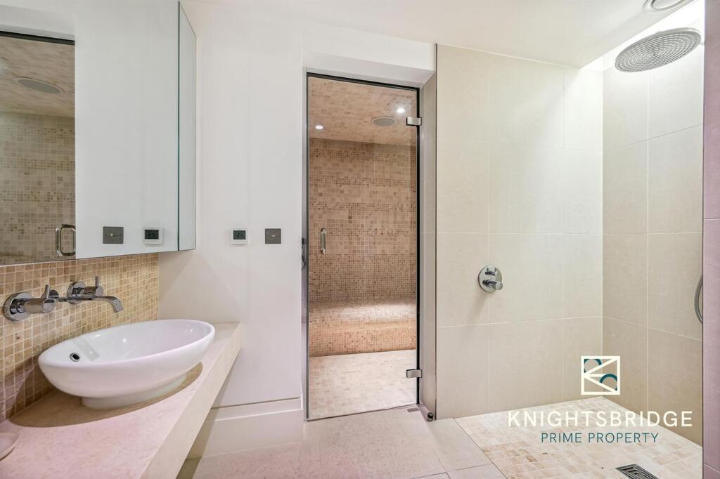 20 Adams Row (30).jpg