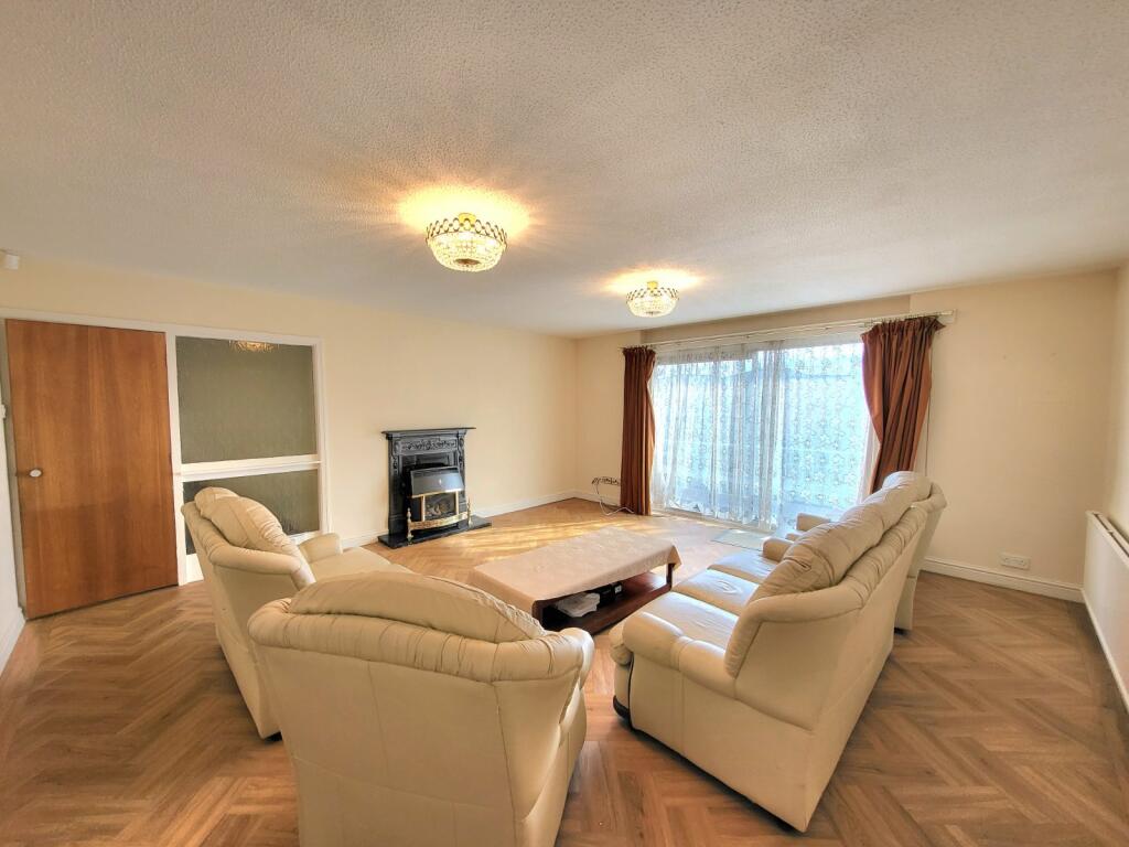 Second Lounge