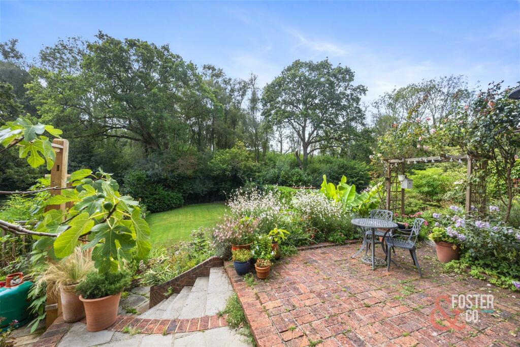 Oakwood Cottage-007.jpg
