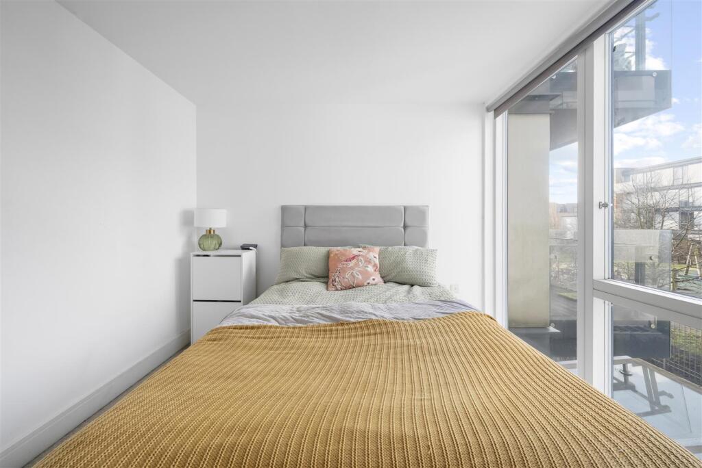 Citius Court, E4