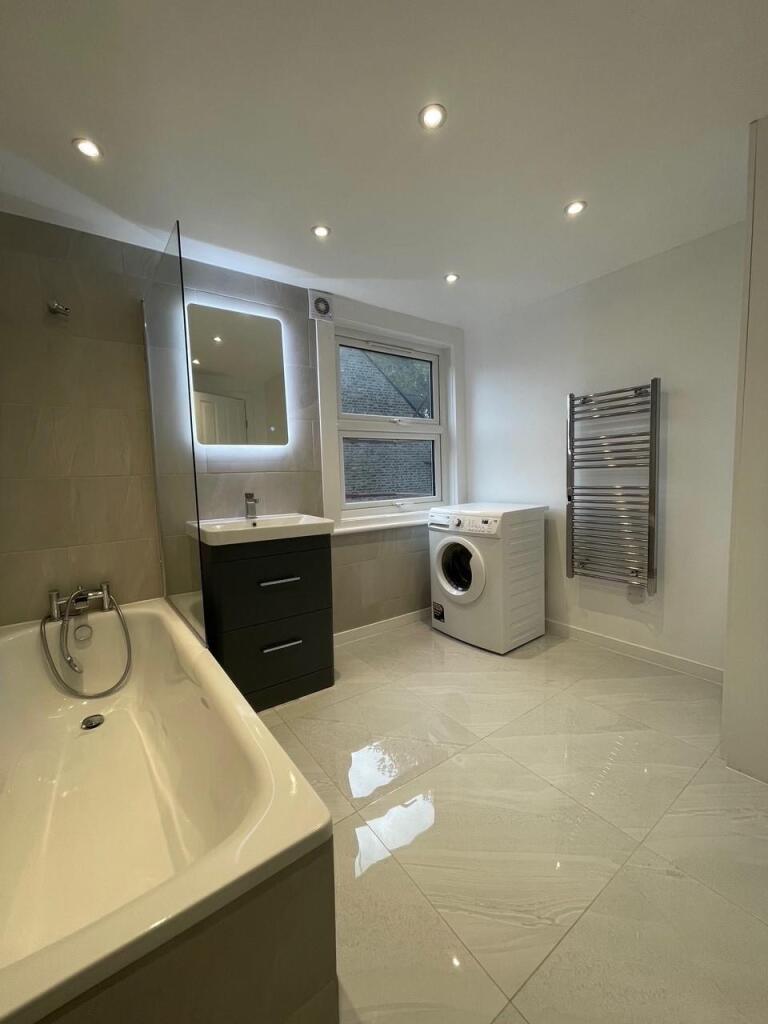 Turnham Green Terrace, London, W4