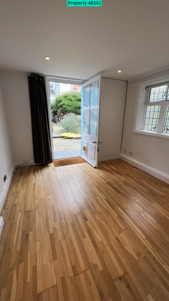 Second bedroom