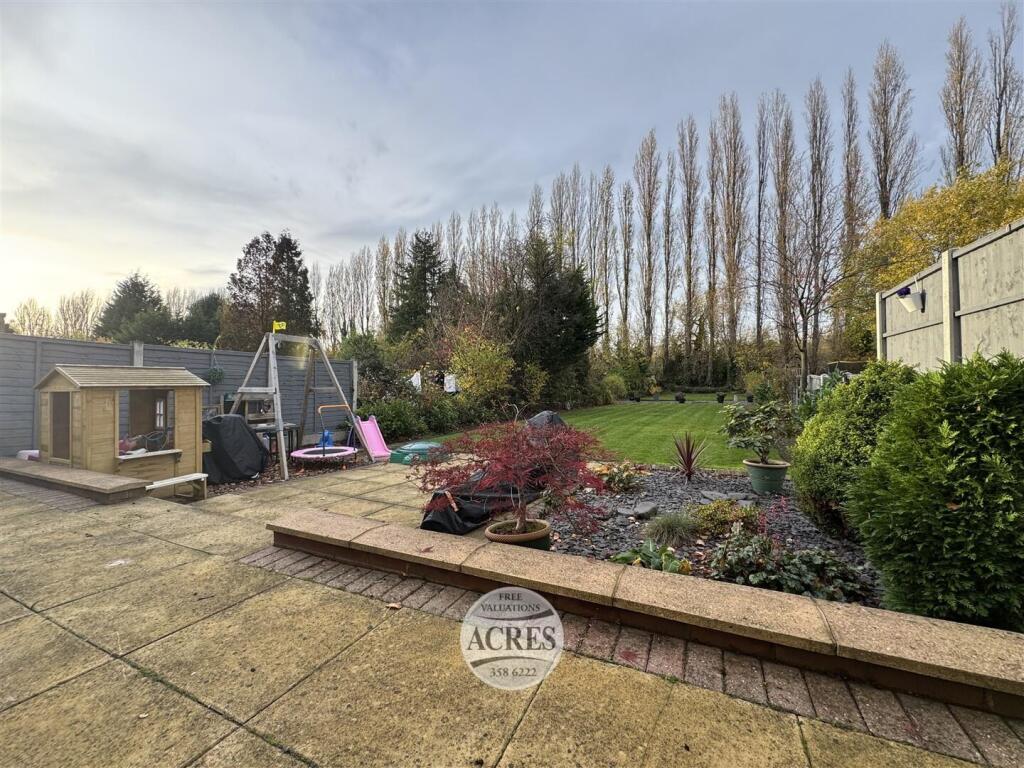 IMG_7224 (Large).jpg