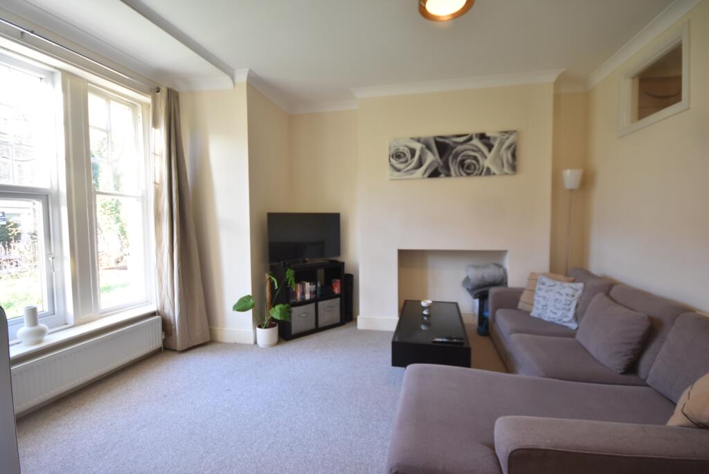 flat 1  (2)