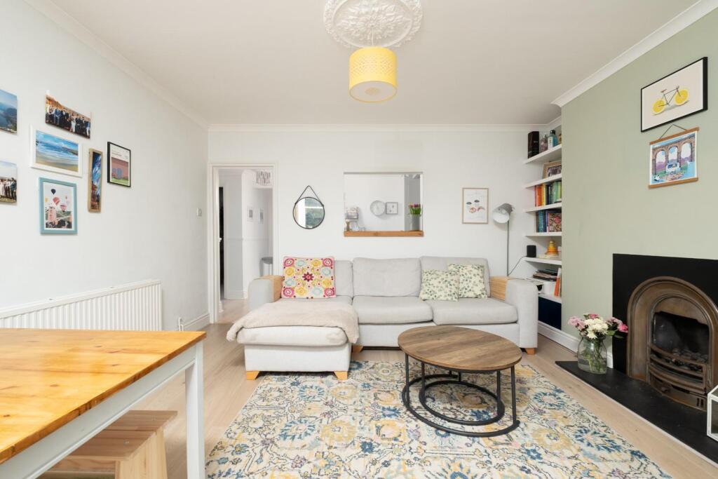 Garden Flat, 7 Cotham Side, BS6--18.jpg