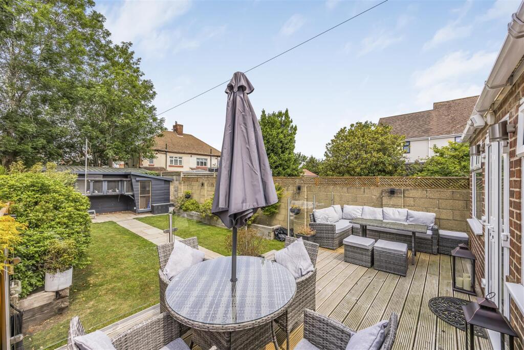 21 Langdale Avenue, Portsmouth-PorticoMarketing-O'