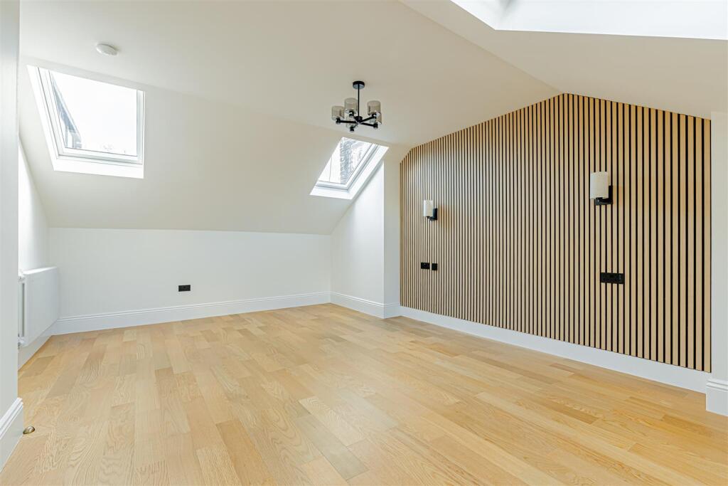 5 Lordship Park (12).jpg